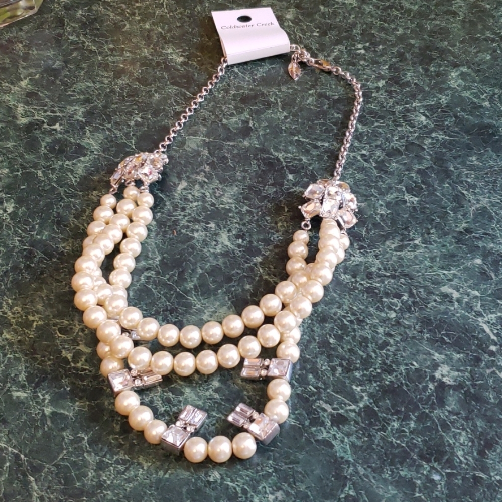 NWT  Coldwater Creek statement necklace